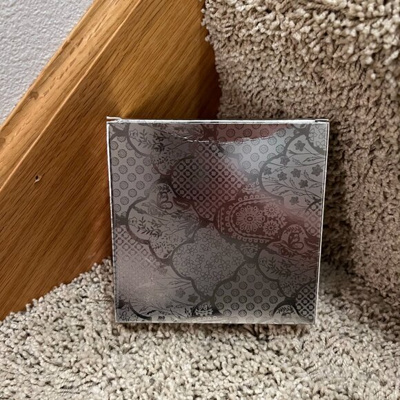 Taylor Swift | The Eras Tour Friendship Bracelet Ornament Brand New in Box - Picture 2 of 3